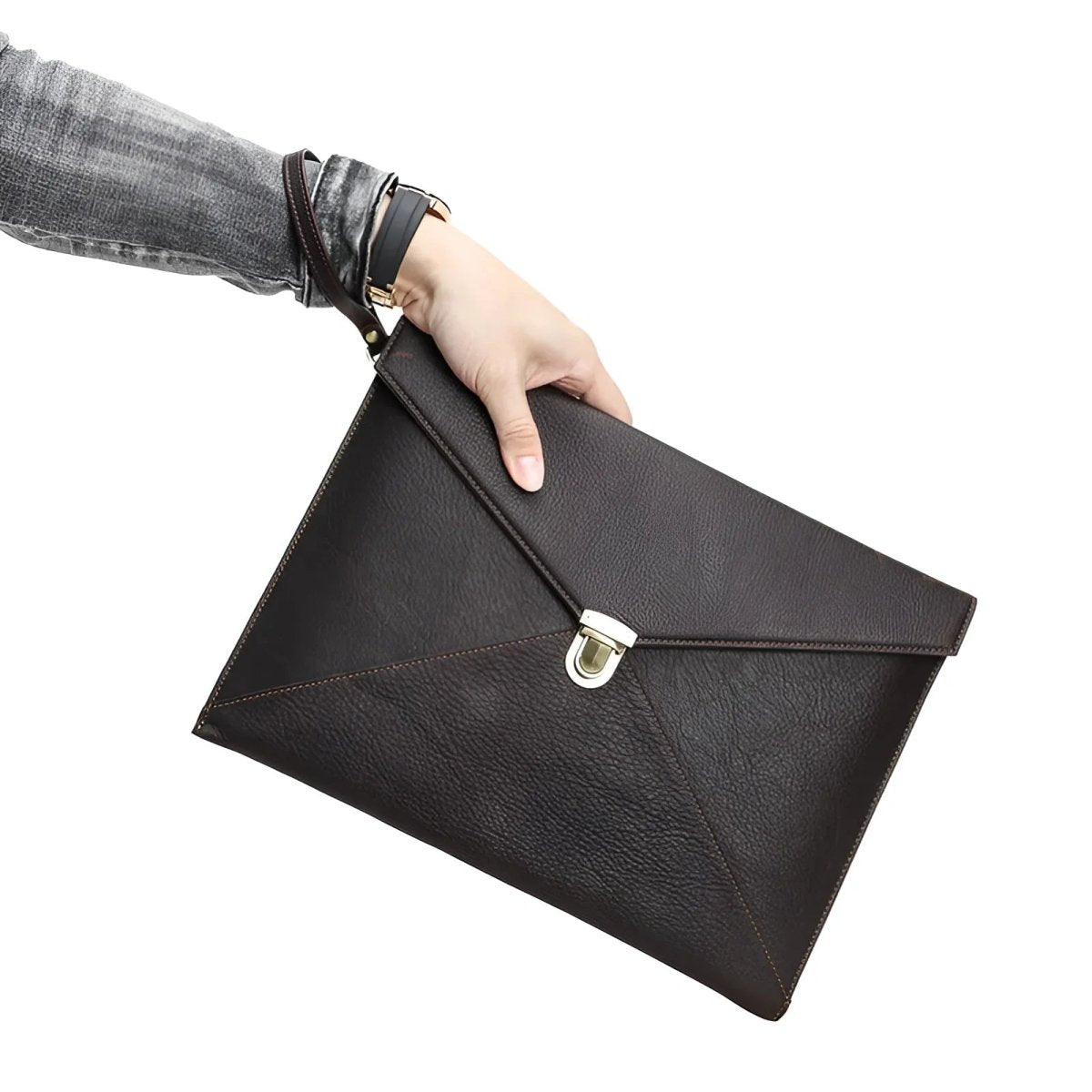 Stylish Leather Laptop Sleeve macbook 13/14 inch, perfect for protection and elegance on the go.